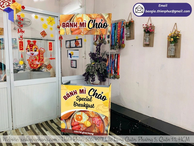 xe-ban-banh-mi-chao-dep